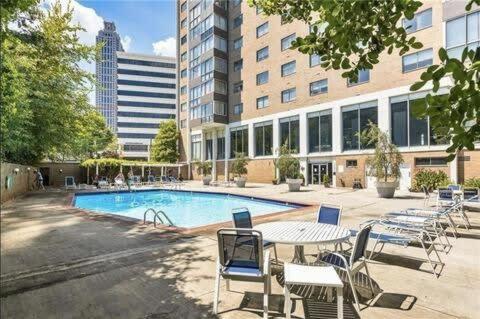 Heart Atl Downtown High Rise 2B2B Condo Lm2206 Atlanta Bagian luar foto